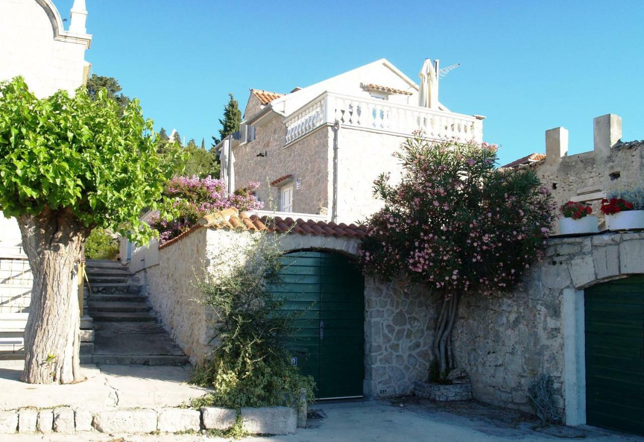 Tribalj House-Apartment More מראה חיצוני תמונה