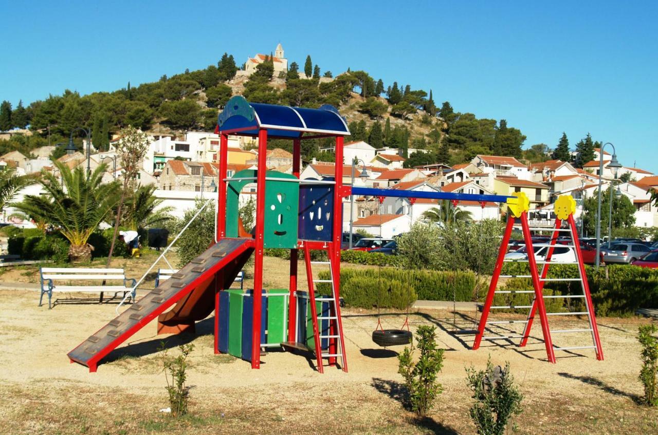 Tribalj House-Apartment More מראה חיצוני תמונה